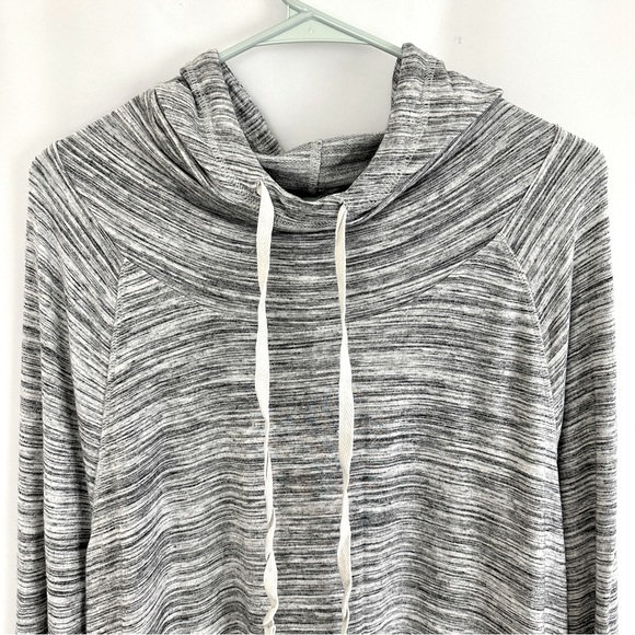 Women’s Gilligan & O’Malley Heathered Gray Hoodie Size XXL - Picture 2 of 4